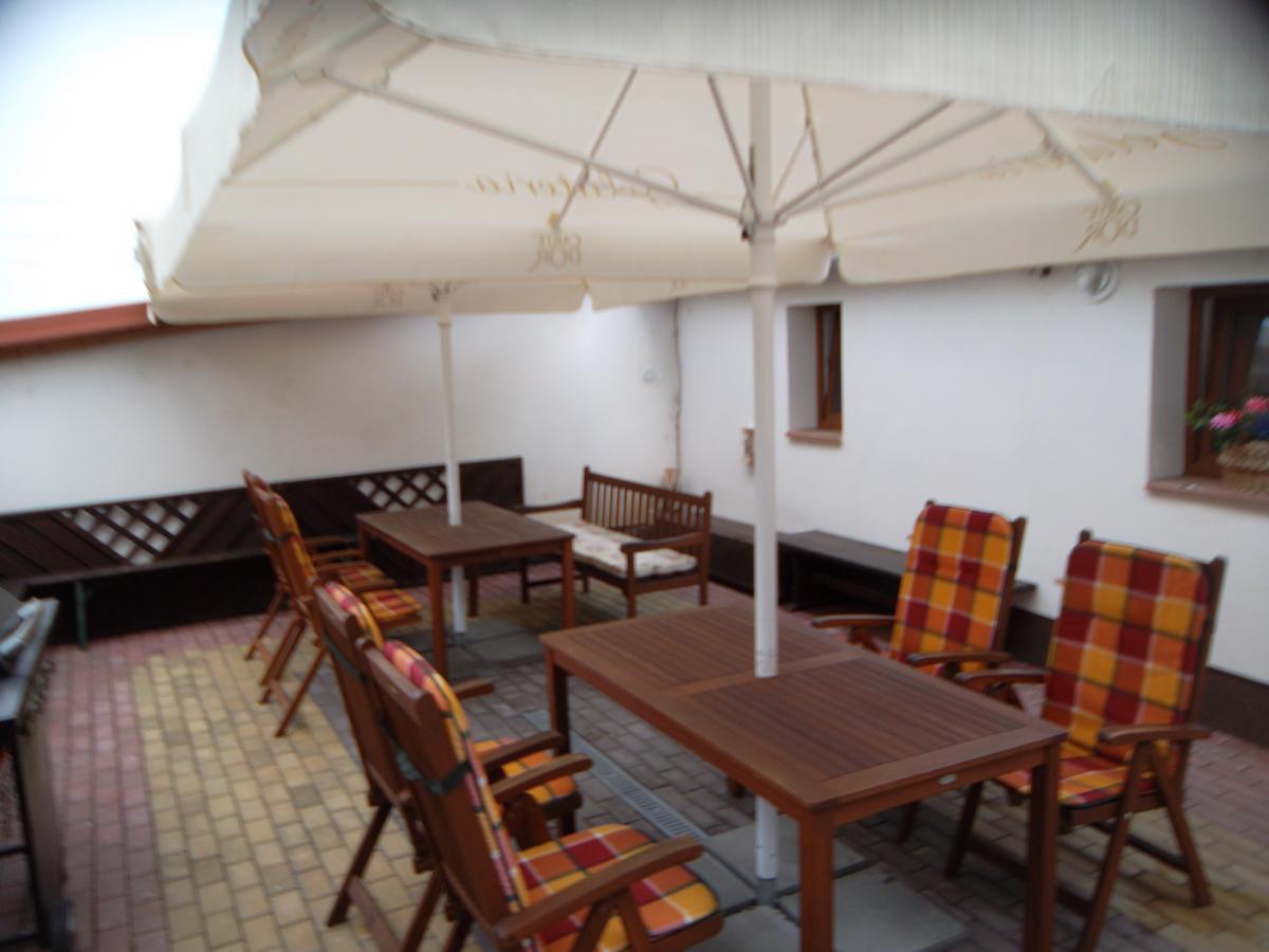 Ubytovani U Maminky Guest House Lednice Luaran gambar